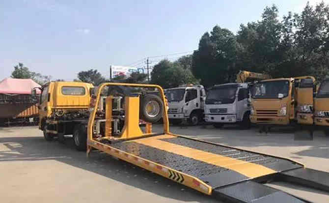 老河口汽车中途维修案例